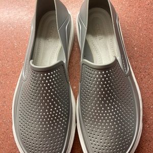 Crocs Women's Citilane Roka Metallic Slip On Sneaker Silver 10